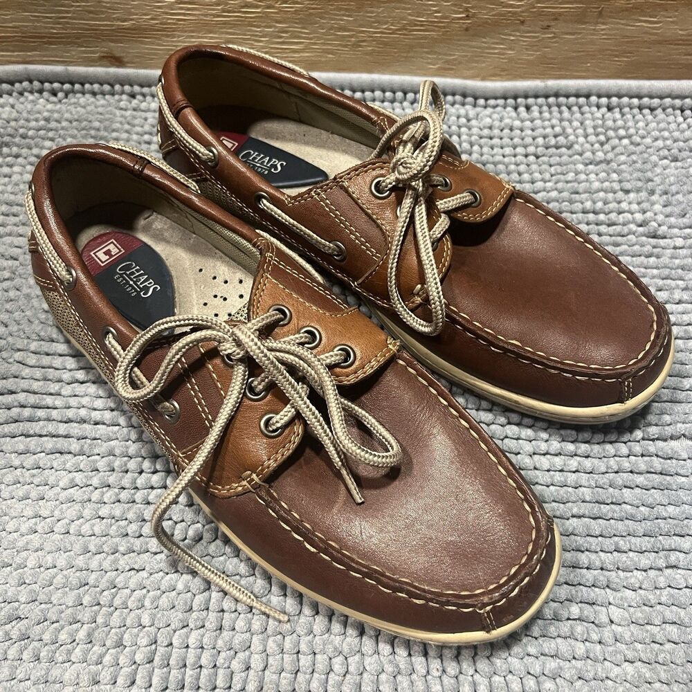 Chaps Men's Lace Up Boat Loafer Leather Upper w Web Side Panels Size 8